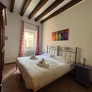 Residenza Montecchi Appartement